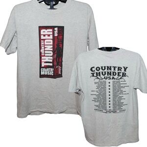 Country Thunder USA 2007 Gray Graphic T-Shirt Large Like New!